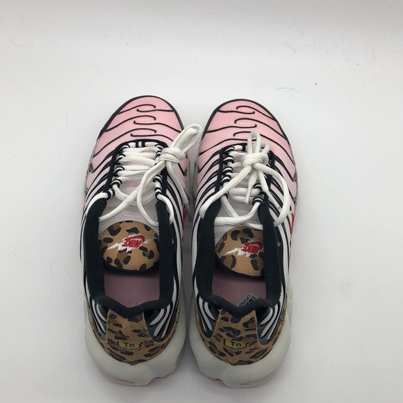 Women’s Nike AirMax Plus Pink/White/cheetah print DZ4842-600 USED Size 7 - Picture 5 of 10